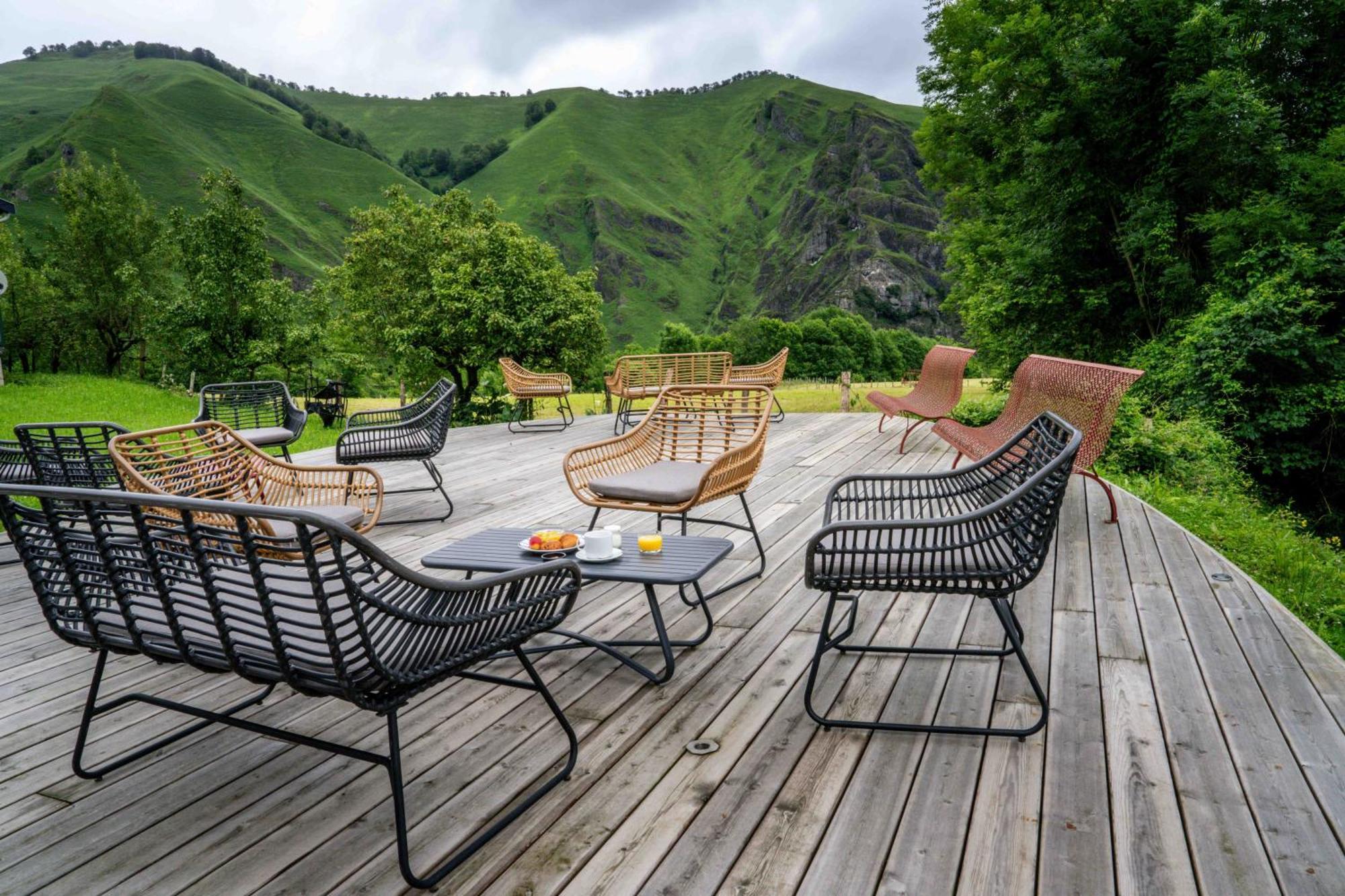 Logis Hotel Etchemaite Лару Екстериор снимка