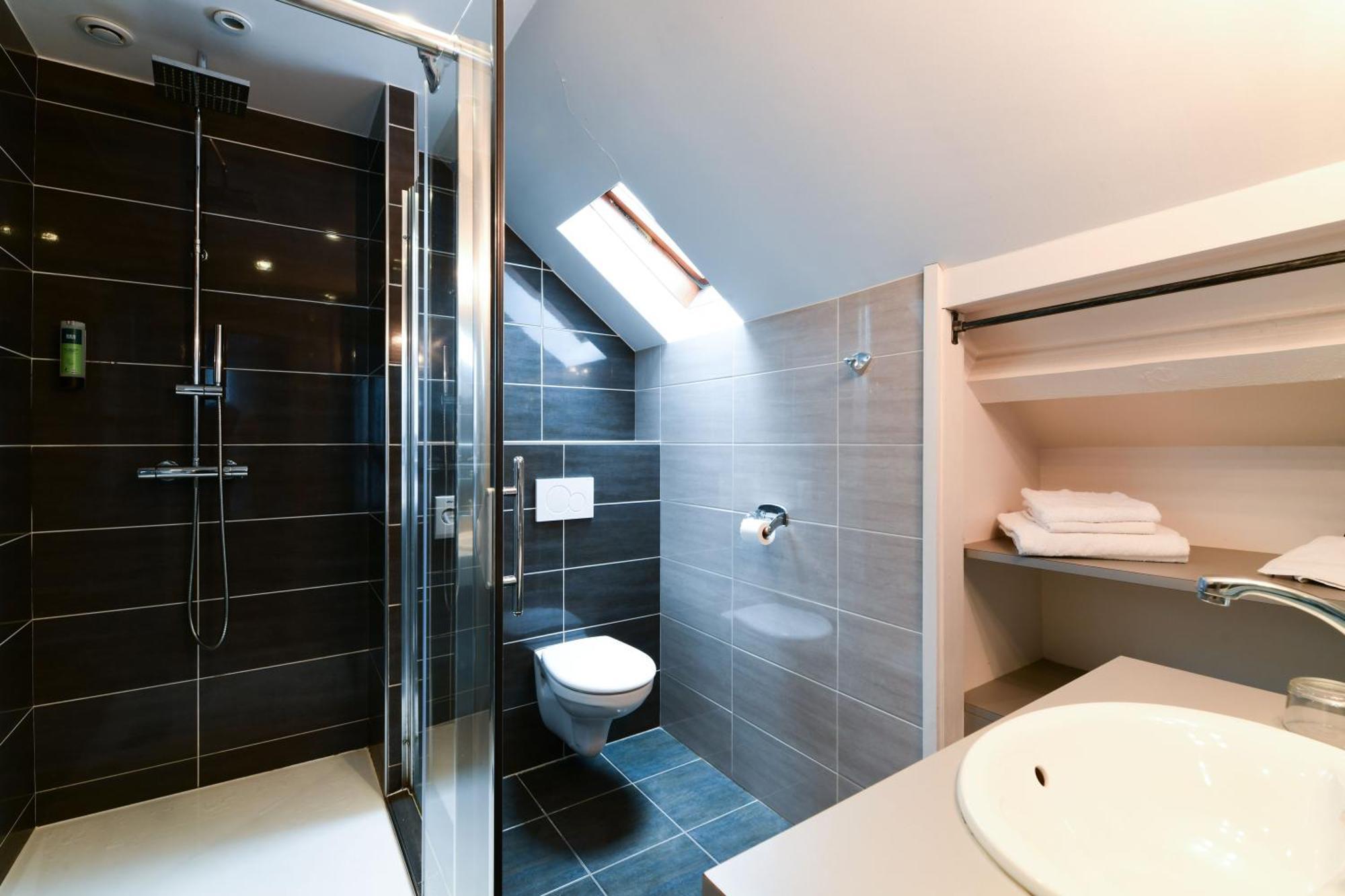 Logis Hotel Etchemaite Лару Екстериор снимка